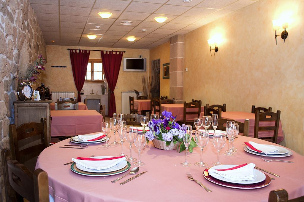 Casa Rural Marga Guest House Tardienta Екстериор снимка