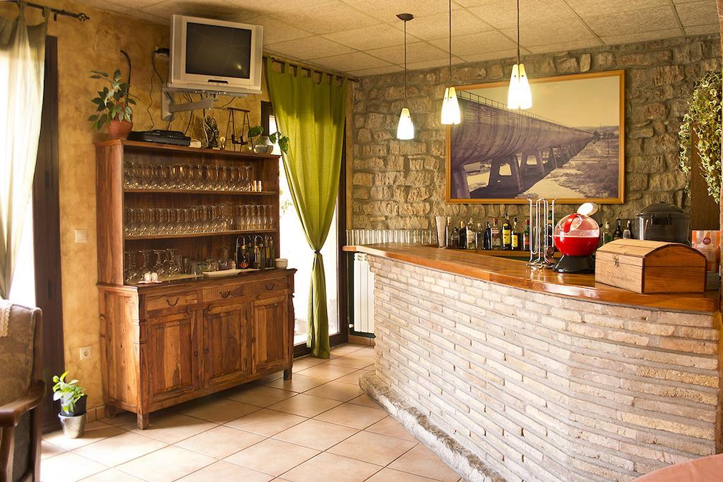 Casa Rural Marga Guest House Tardienta Екстериор снимка